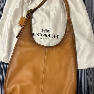 COACH ERGO 33 Shoulder Bag Glovetanned Natural Leather Brass Large Hobo Purse